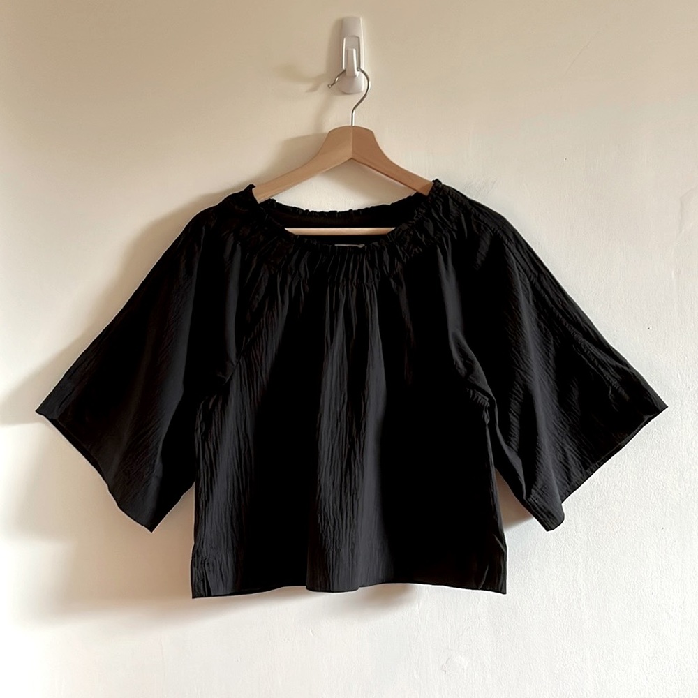 Everlane Black Gathered Neck Short-Sleeve Blouse - Picture 10 of 12